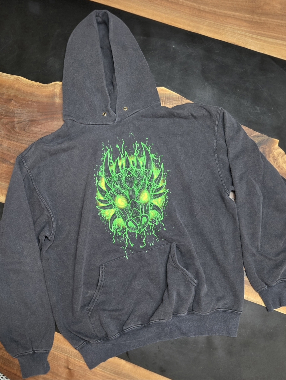 Black & Green Dragon Sweatshirt